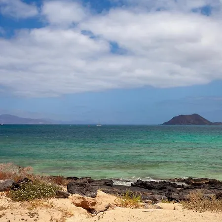 Marina I Beachfront By Holidays *