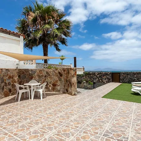 Villa Marina I Beachfront By Holidays Corralejo