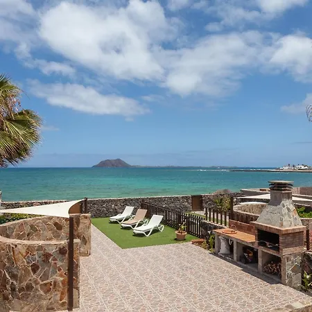 Marina I Beachfront By Holidays * Corralejo