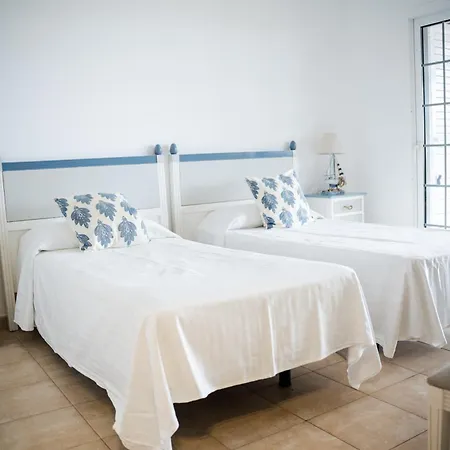 Marina I Beachfront By Holidays Villa Corralejo