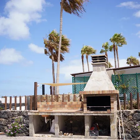 Marina I Beachfront By Holidays Villa Corralejo