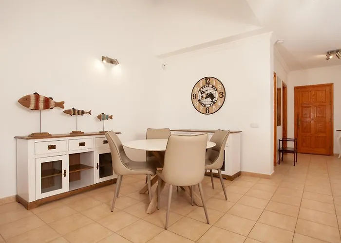 Marina I Beachfront By Holidays Villa *