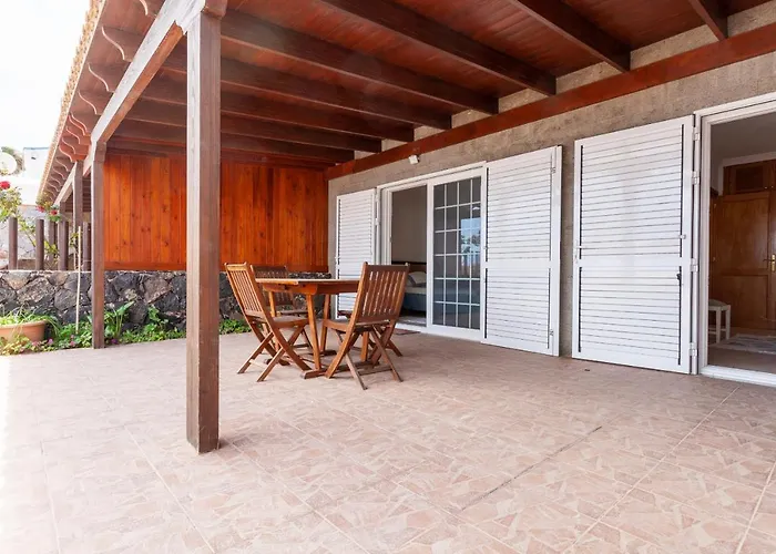 וילה Marina I Beachfront By Holidays